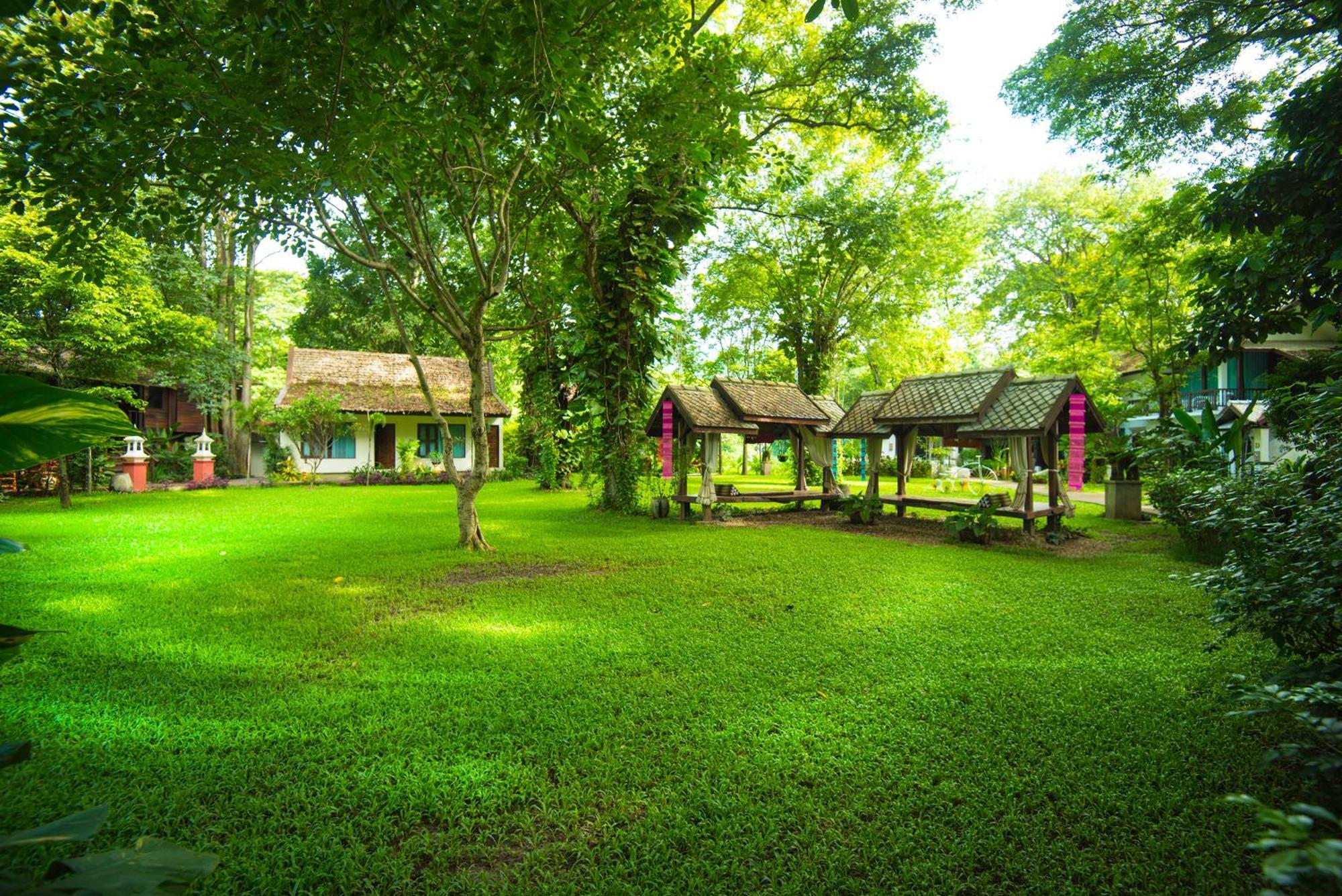 E-Outfitting Doikham Resort Chiang Mai Eksteriør billede
