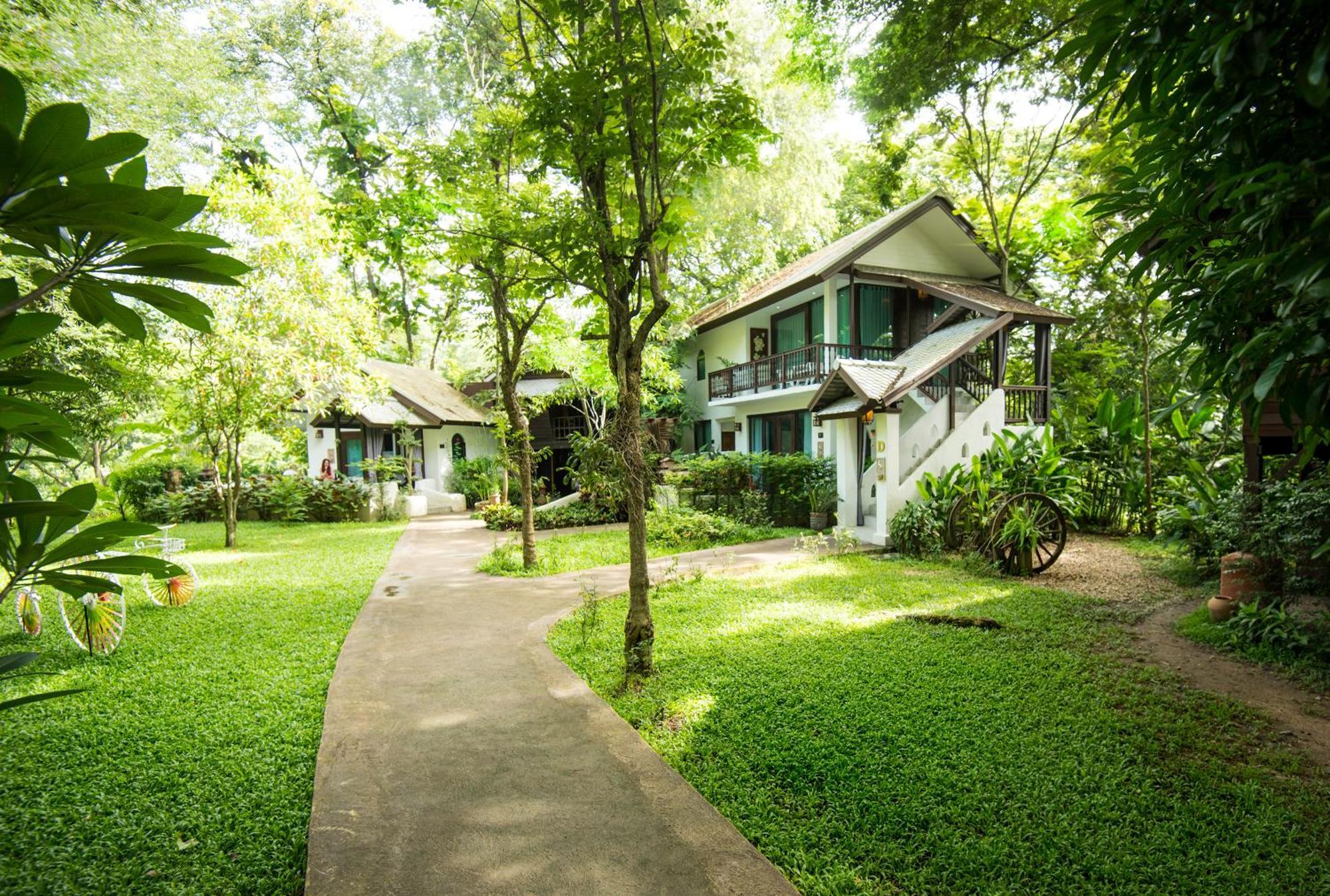 E-Outfitting Doikham Resort Chiang Mai Eksteriør billede