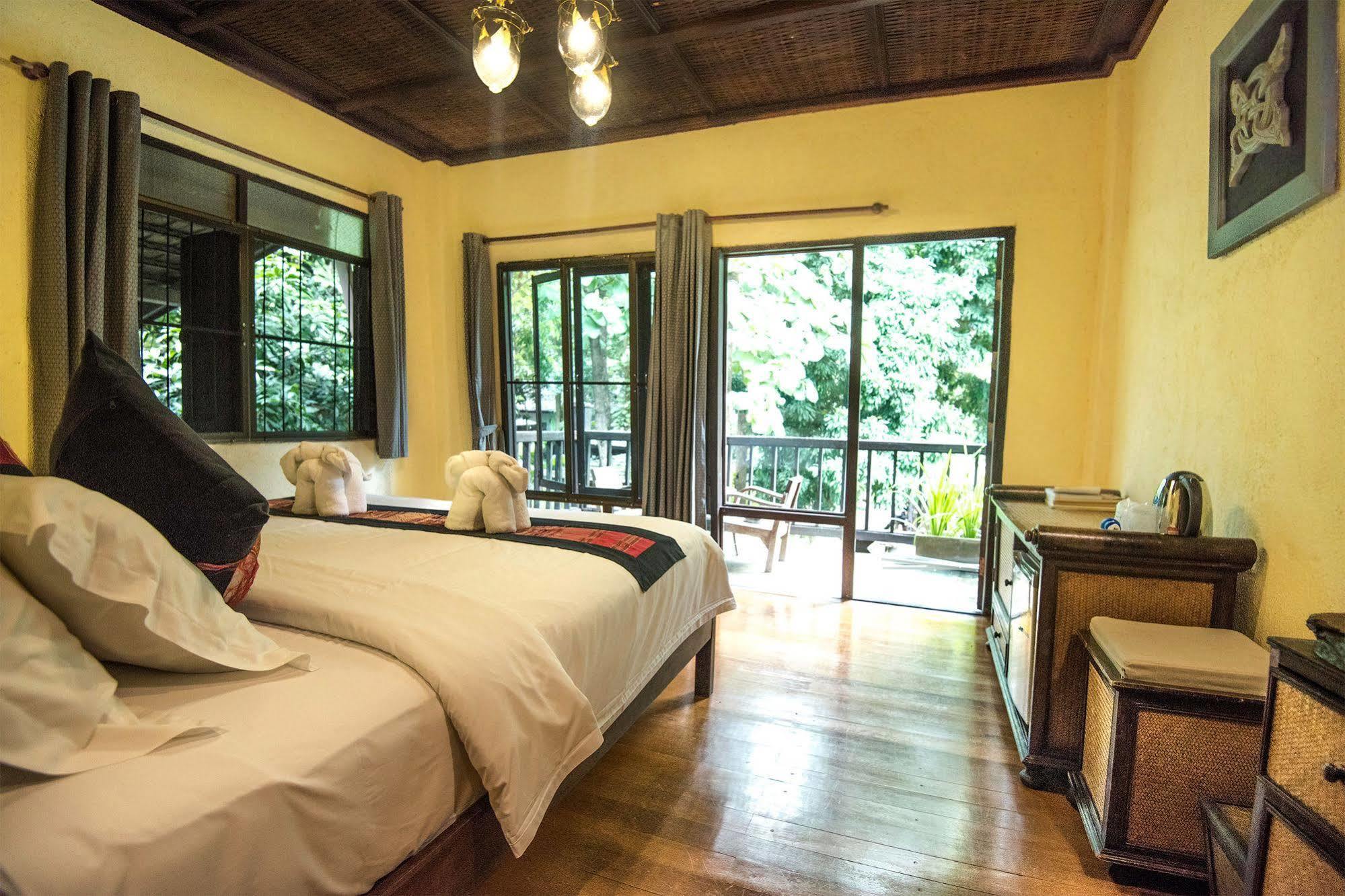 E-Outfitting Doikham Resort Chiang Mai Eksteriør billede